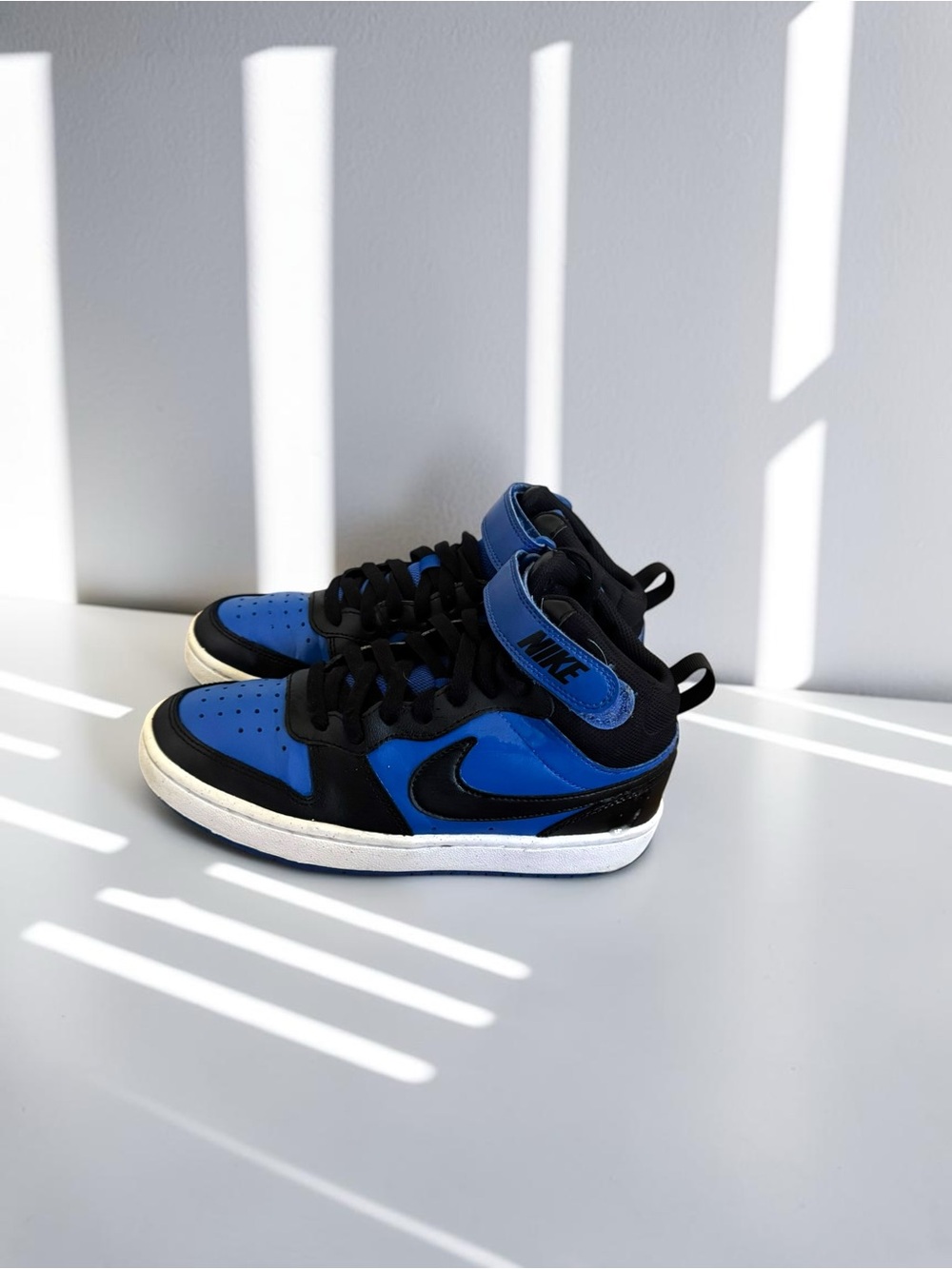 Nike Court Borough Mid 2 Game Royal/Black/White Sneakers Youth Size 5.5Y (US)
